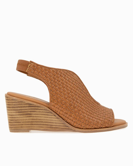Tommy Bahama | André Assous Belinda Featherweights™ Wedges / Cognac Woven
