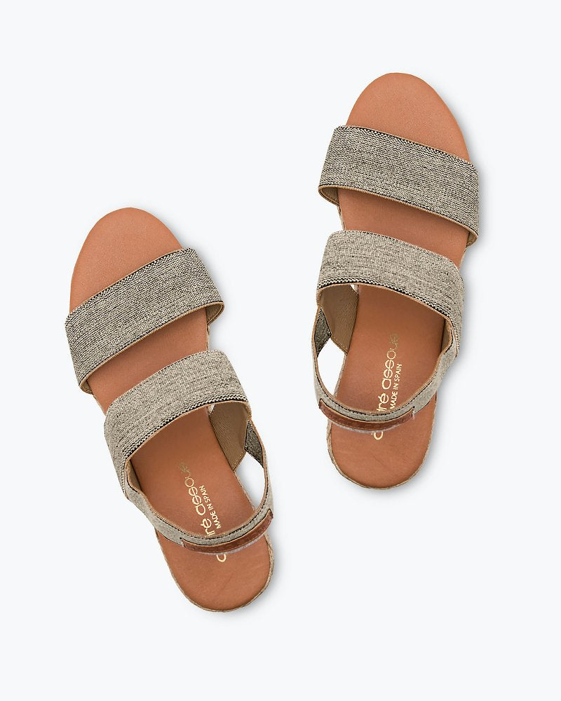 Tommy Bahama | André Assous Allison Elastic Wedge Sandals / Black/Beige