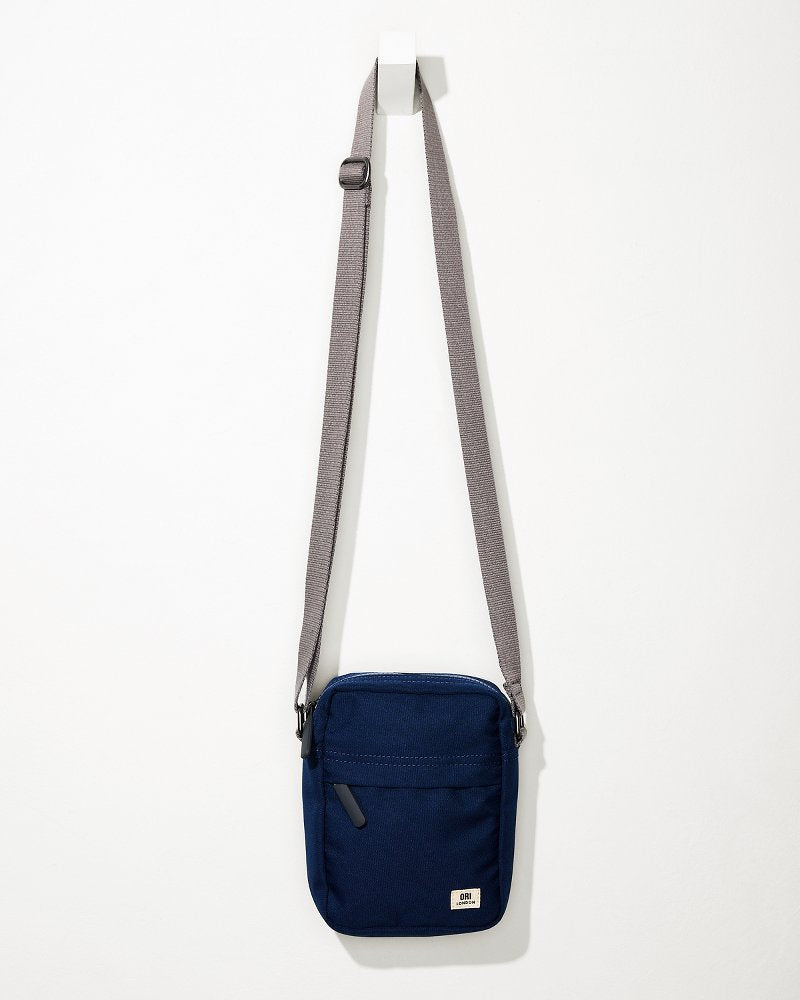 Tommy Bahama | Bond Deep Blue Canvas Crossbody / Deep Blue
