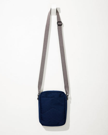 Tommy Bahama | Bond Deep Blue Canvas Crossbody / Deep Blue