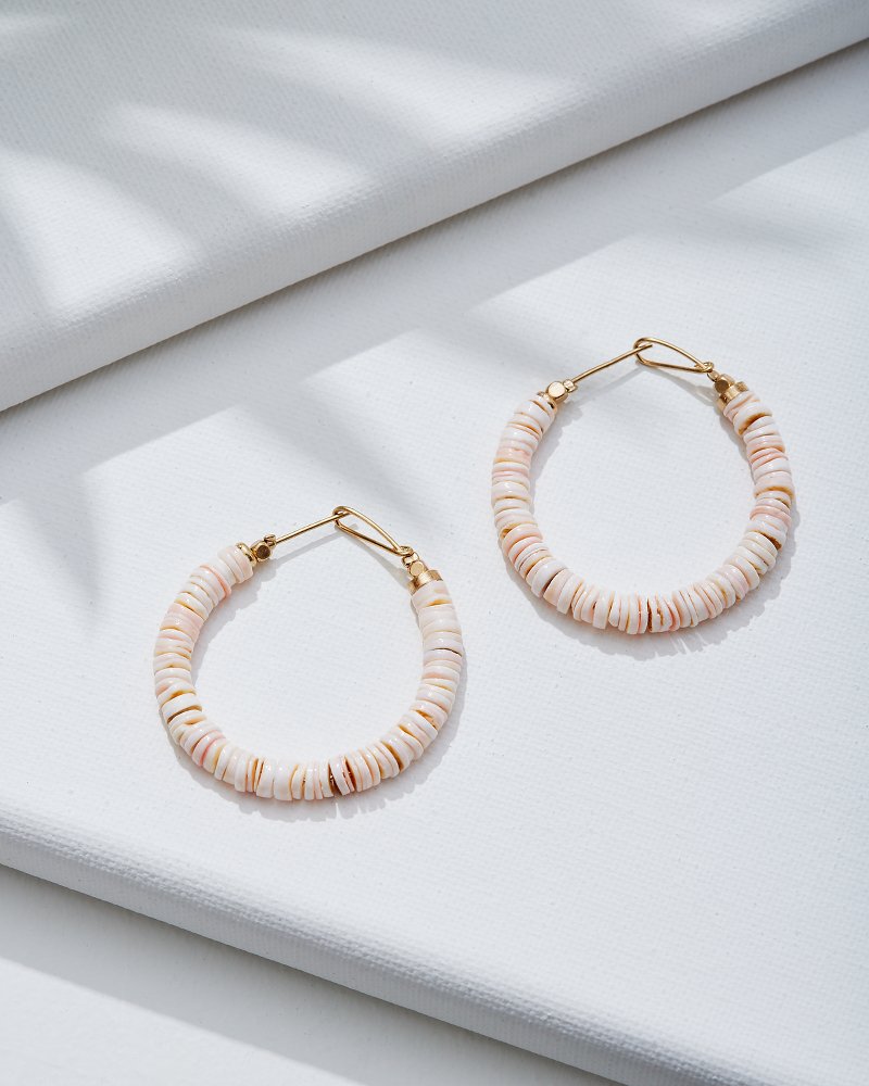Tommy Bahama | Sanibel Island Heishi Shell Hoop Earrings / Pink