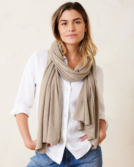 Tommy Bahama | Essential Travel Wrap / Farro Heather