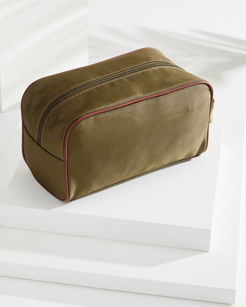 Tommy Bahama | Tommy Bahama Nylon Toiletry Bag / Olive
