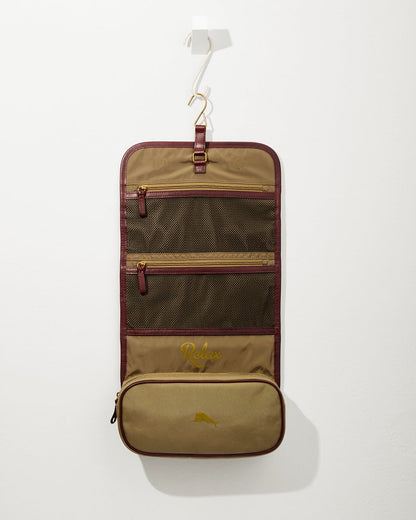 Tommy Bahama | Tommy Bahama Nylon Hanging Dopp Kit / Khaki