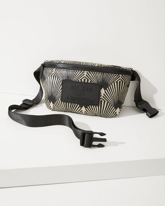 Tommy Bahama | Aloha Collection Malu Mini Hip Pack / Glow/Black