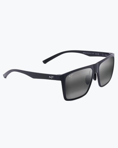 Tommy Bahama | Honokalani Sunglasses by Maui Jim® / Matte Black