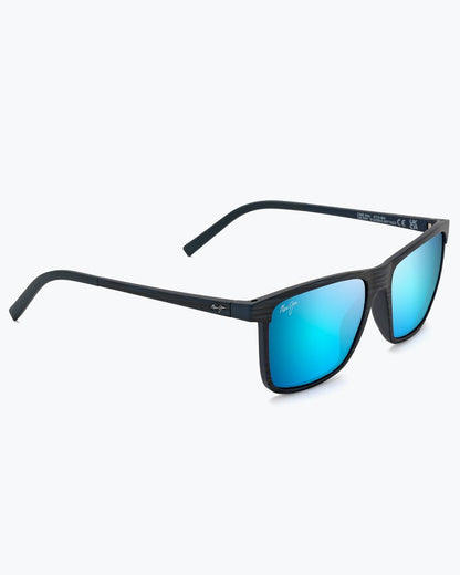 Tommy Bahama | One Way Sunglasses by Maui Jim® / Blue Hawaii