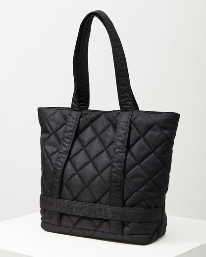 Tommy Bahama | Quilted Traveler Bag / Black