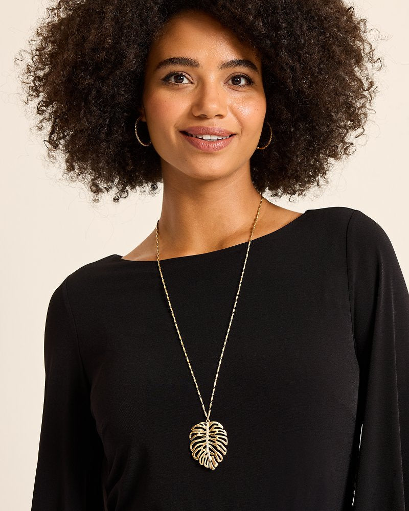 Tommy Bahama | Tropical Blooms Monstera Pendant Necklace / Gold