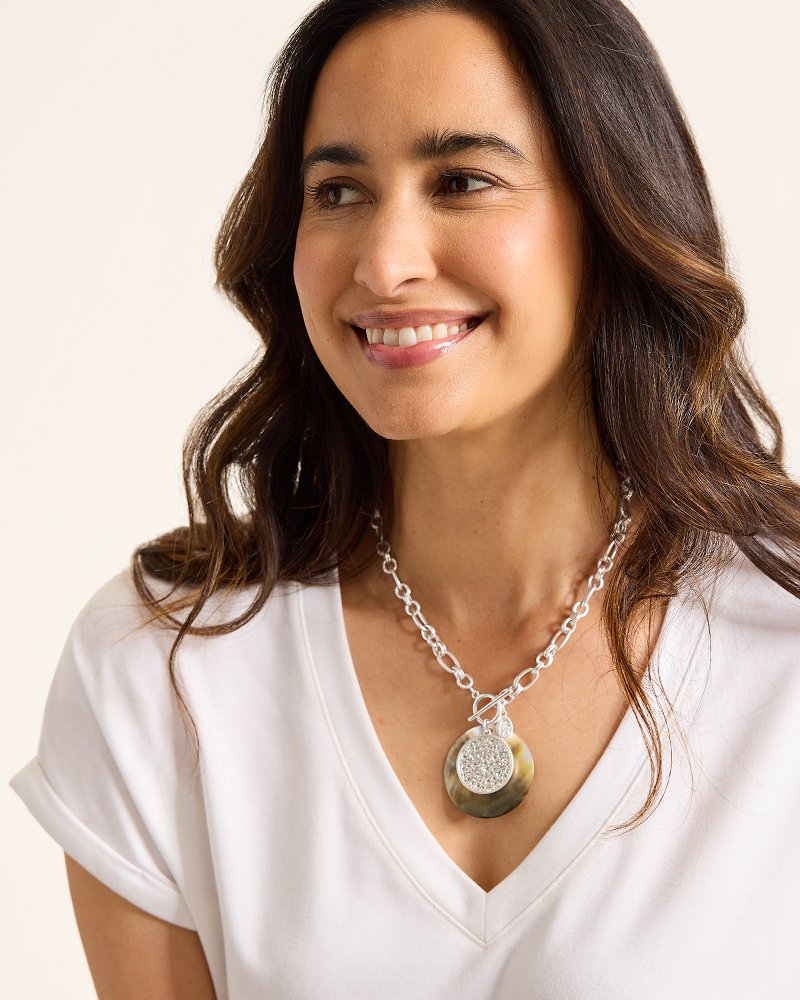 Tommy Bahama | Marco Island Shell Pendant Necklace / Silver