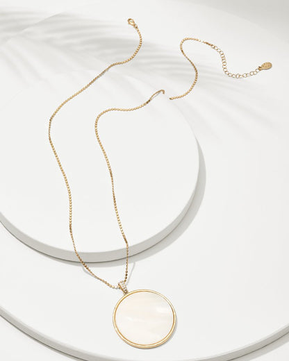 Tommy Bahama | Madeira Shell Pendant Necklace / Gold