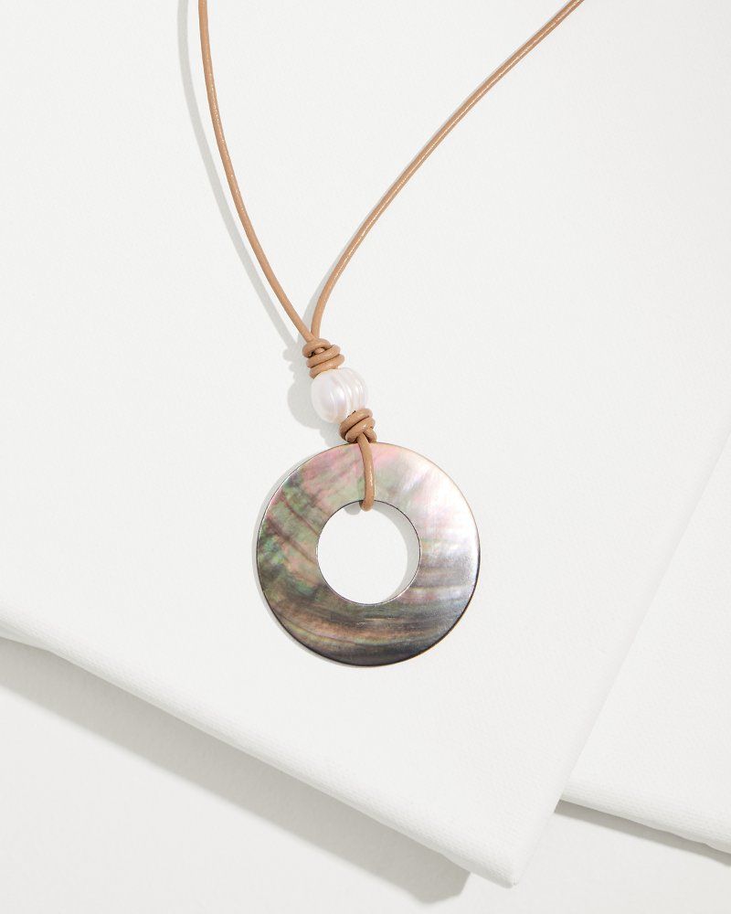 Tommy Bahama | Indigo Shore Grey Shell Pendant Necklace / Gold