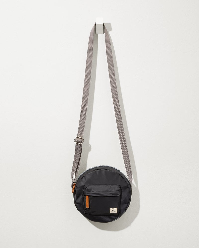 Tommy Bahama | Paddington Black Crossbody Bag / Black
