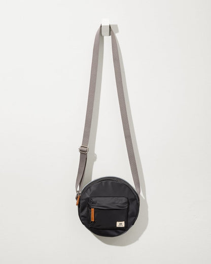 Tommy Bahama | Paddington Black Crossbody Bag / Black