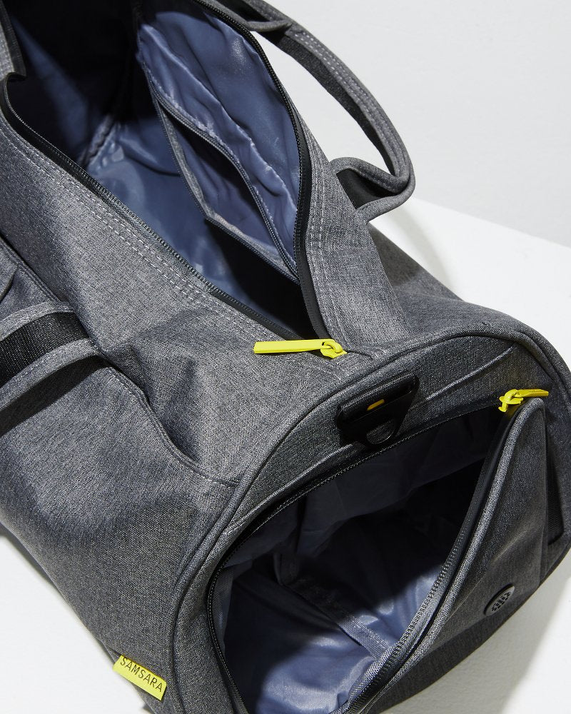 Tommy Bahama | Samsara Smart Weekender Duffel Bag / Grey