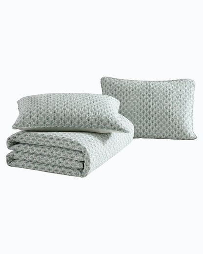 Tommy Bahama | Coastal Batik 3-Piece Full/Queen Quilt Set / Spring Green