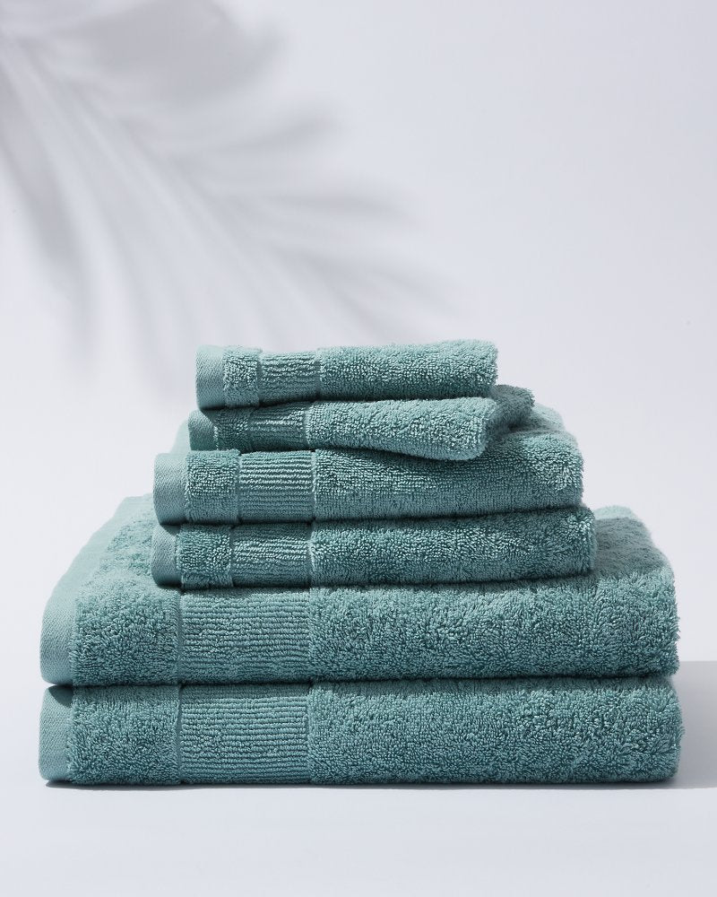 Tommy Bahama | Island Retreat 6-Piece Bath Towel Set / Dark Blue Lagoon