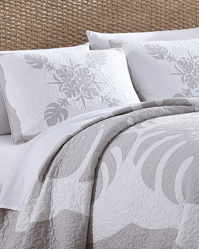 Tommy Bahama | Molokai King Quilt / Grey