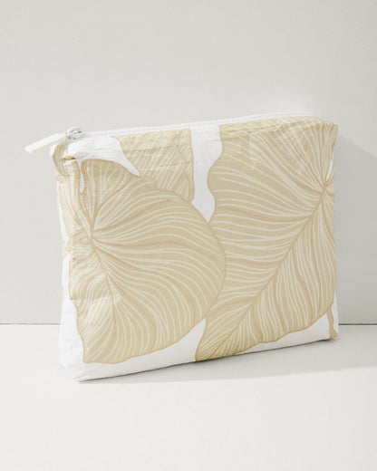 Tommy Bahama | Aloha Collection Launu Small Pouch / Glow