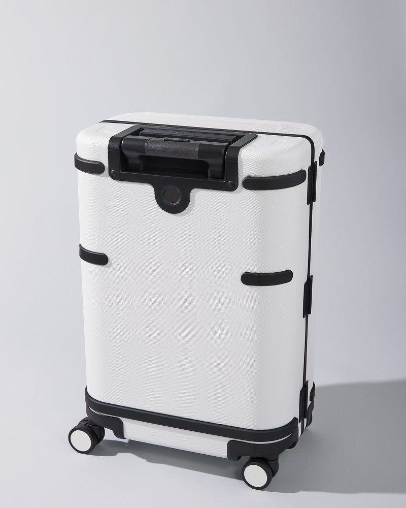Tommy Bahama | Samsara Grand Carry-On White / White