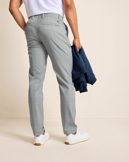 Tommy Bahama | On Par Island Driver Flat-Front IslandZone® Pants / Metallic Silver