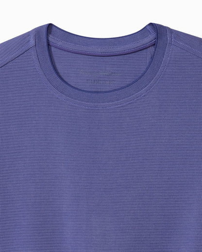 Tommy Bahama | Coastal Crest IslandZone® Long-Sleeve T-Shirt / Deep Ultramarine