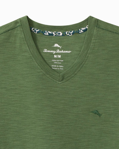 Tommy Bahama | Bali Beach V-Neck T-Shirt / Bonsai