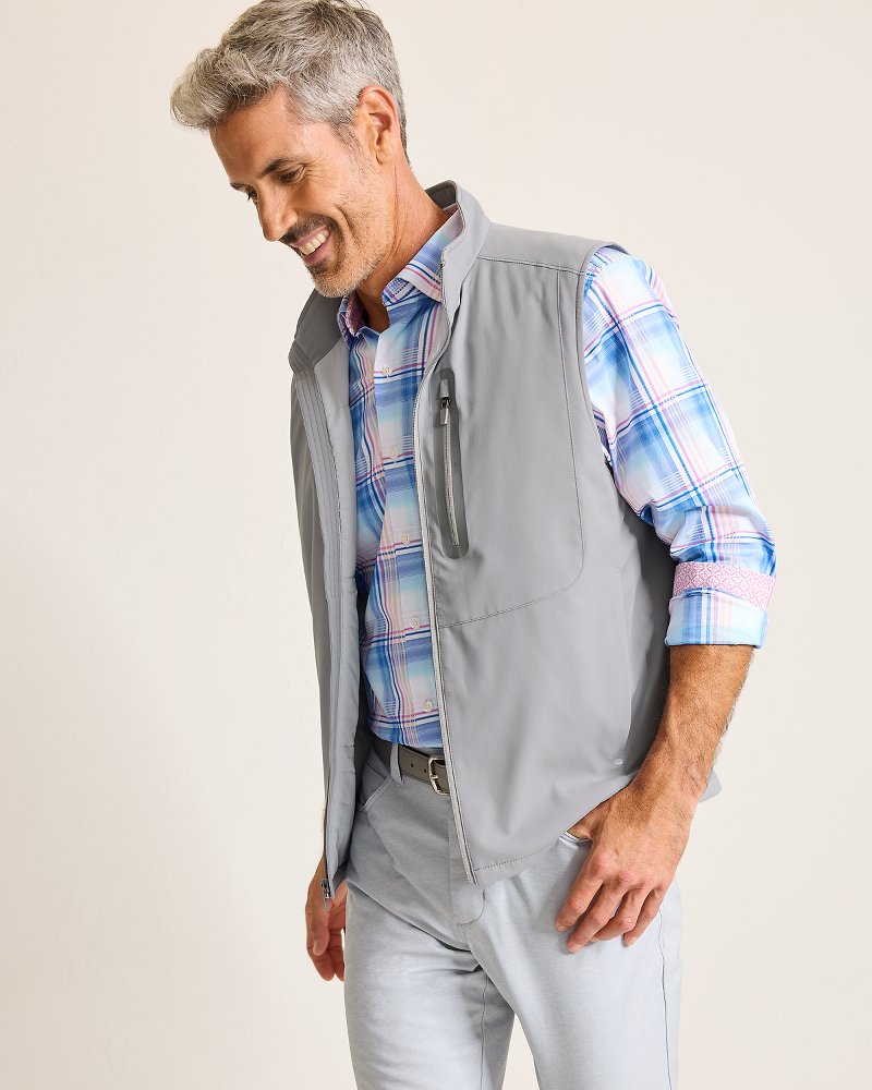 Tommy Bahama | Ocean Driver Performance Vest / Bala Shark