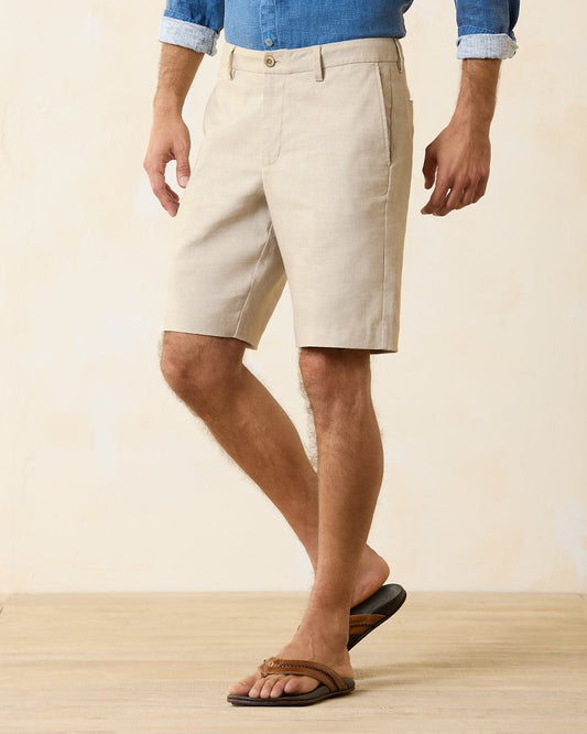Tommy Bahama | Latigo Beach Linen-Blend Flat-Front 10-Inch Shorts / Stone Khaki