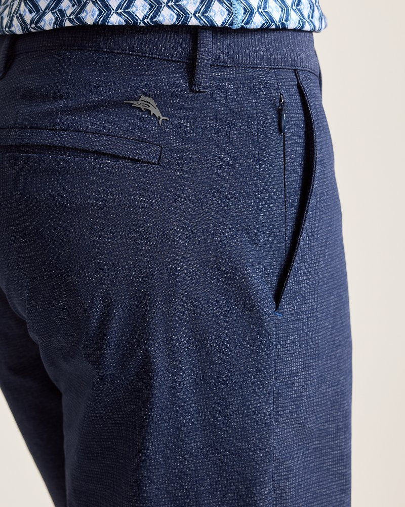 Tommy Bahama | Chip Shot IslandZone® 7-Inch Shorts / Ocean Deep