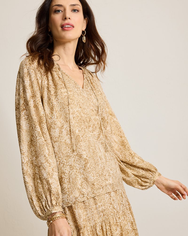 Tommy Bahama | Playa Python Peasant Top / Travertine