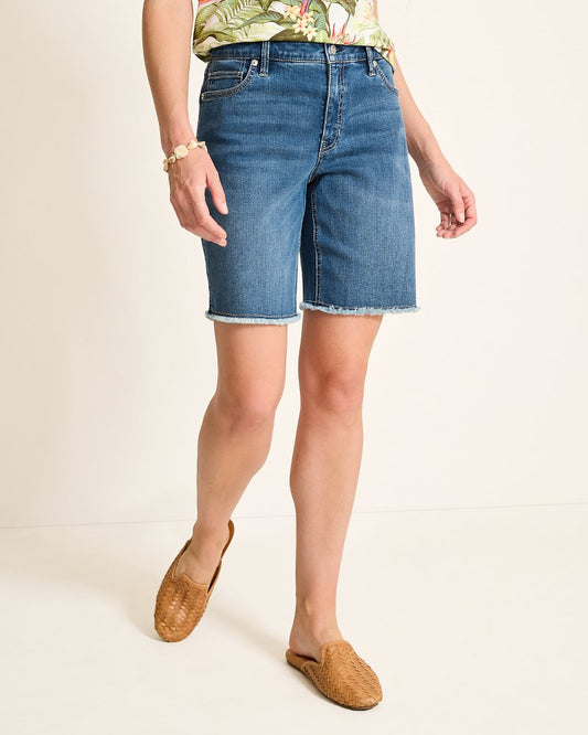 Tommy Bahama | Cut-Off Bermuda Denim Shorts / Med Playa Wash