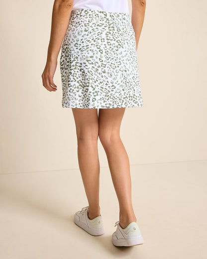 Tommy Bahama | Aubrey Leopard Leisure IslandZone® Skort / Tea Leaf
