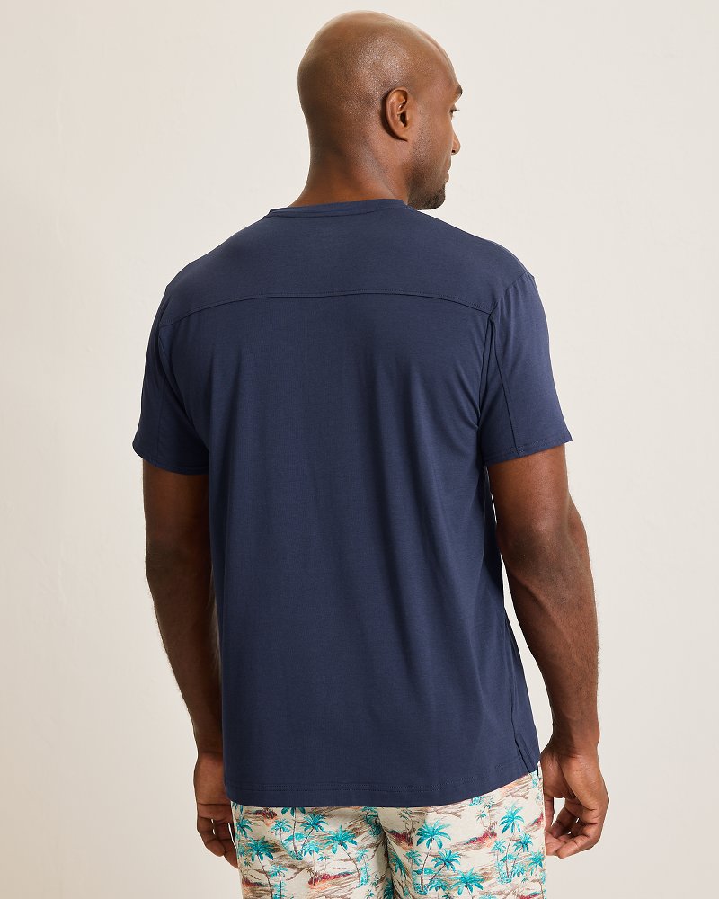 Tommy Bahama | Big & Tall Jersey Short-Sleeve Henley / Peacoat Navy