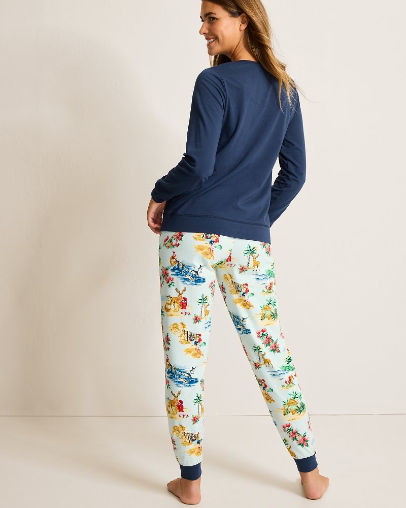 Tommy Bahama | Holiday Santa Long Sleeve & Pants Pajama Set / Aqua Ice