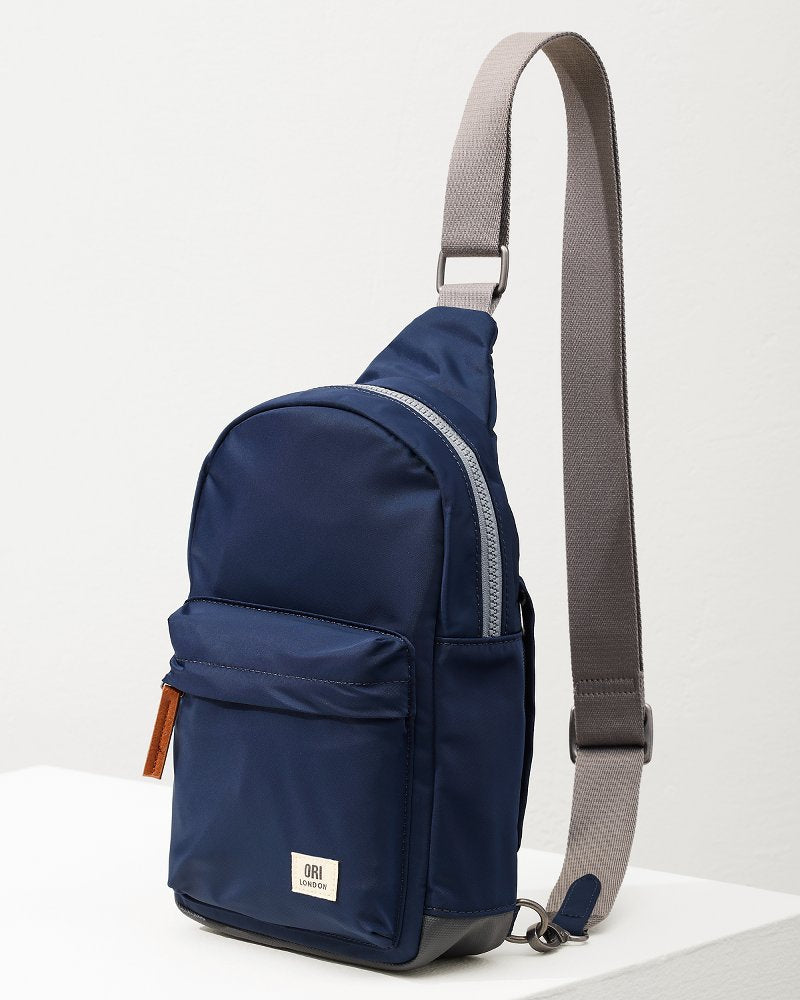 Tommy Bahama | Willesden Midnight Sling Bag / Midnight